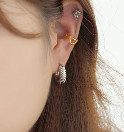 No piercing Cartilage earring silver Ear cuff no piercing Sterling silver Ear Cuff no piercing 14k Gold plated Heart Conch earring