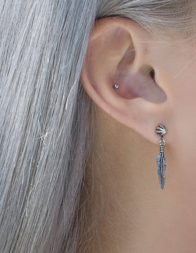 Feather Earring 16g Cartilage Stud Feather Drop Earring Helix Stud Piercing Earring Surgical Steel Screw Back Earring Punk Earring 1 Piece